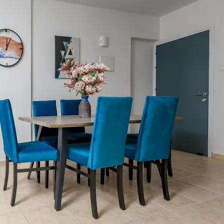 Olympia Flat 104 Apartment Larnaca Exterior photo
